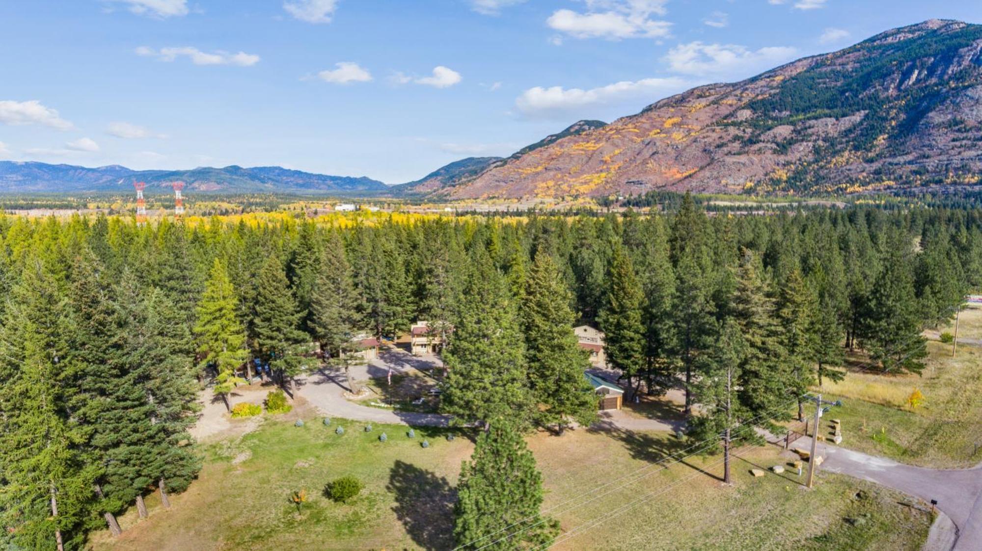 Fort Williamson Glacier Vacation Rentals Колумбия-Фолс Экстерьер фото